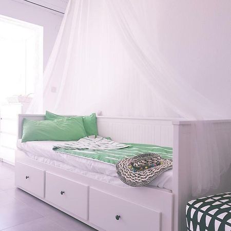 Cosy Studio Apartment In Torrevieja Ngoại thất bức ảnh