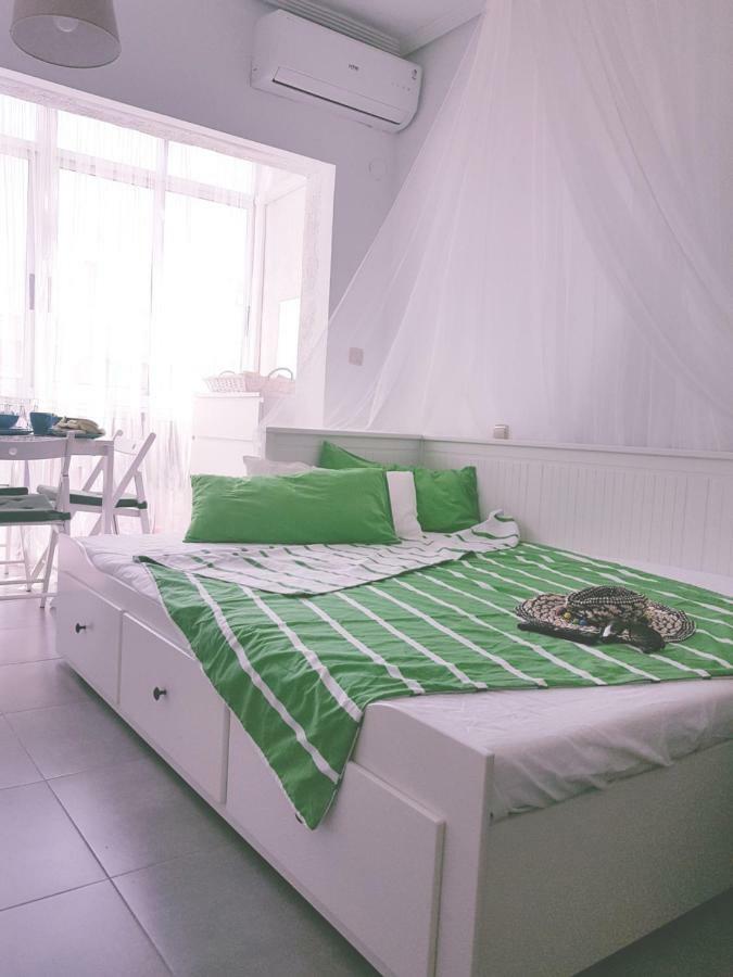 Cosy Studio Apartment In Torrevieja Ngoại thất bức ảnh