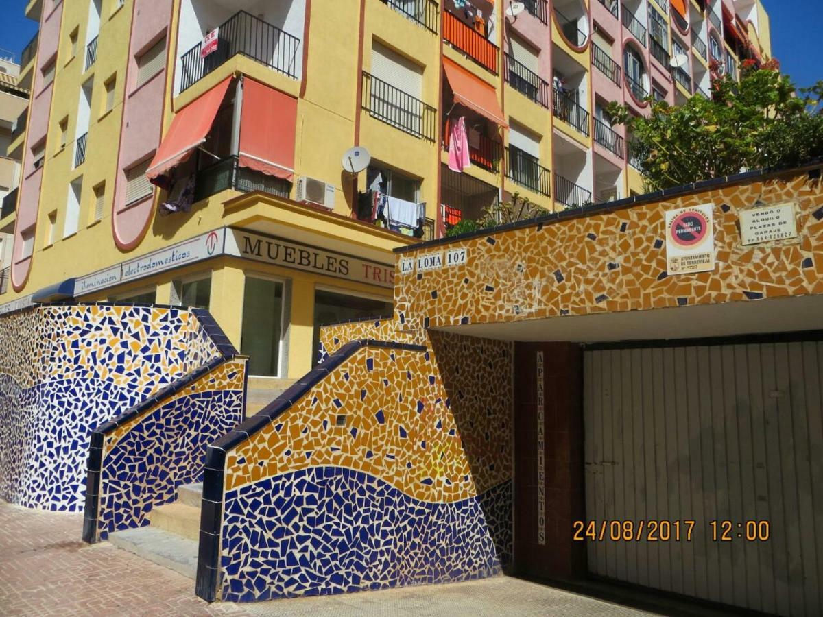 Cosy Studio Apartment In Torrevieja Ngoại thất bức ảnh